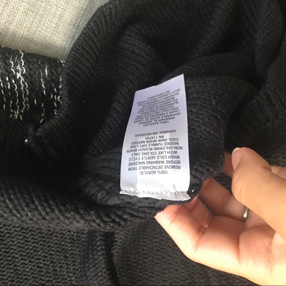 NWT Style & Co 2 Piece Pullover Sweater and Scarf - Picture 7 of 7